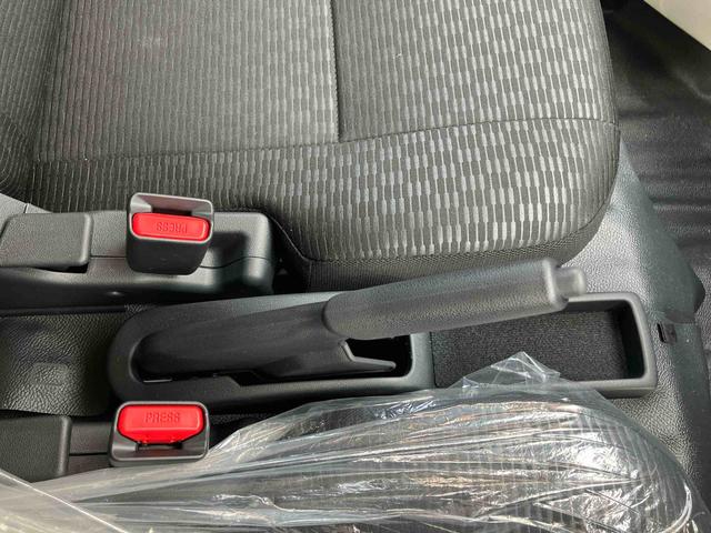 ハイゼットカーゴDX 届け出済み未使用車保証 新車保証・まごころ保証 1年間・走行距離無制限付き(東京都)の中古車