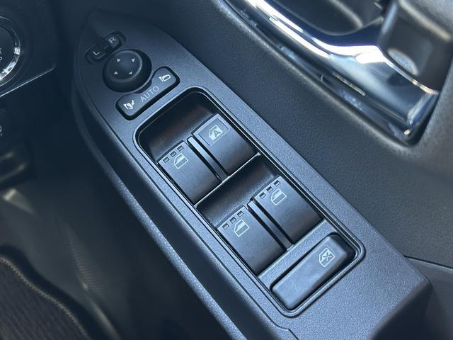 タントカスタムＲＳ　１０インチナビ・パノラマカメラ装備　ひょう害車保証　新車保証・まごころ保証　１年間・走行距離無制限付き・１０インチナビ・パノラマカメラ装備・ＬＥＤヘッドライト装備・シートヒーター装備（東京都）の中古車