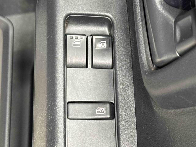 ハイゼットカーゴデッキバンＬ保証　新車保証・まごころ保証　１年間・走行距離無制限付き・ＡＭ／ＦＭラジオ装備・ＥＴＣ装備・両ドアスライド・スマートアシスト装備（東京都）の中古車