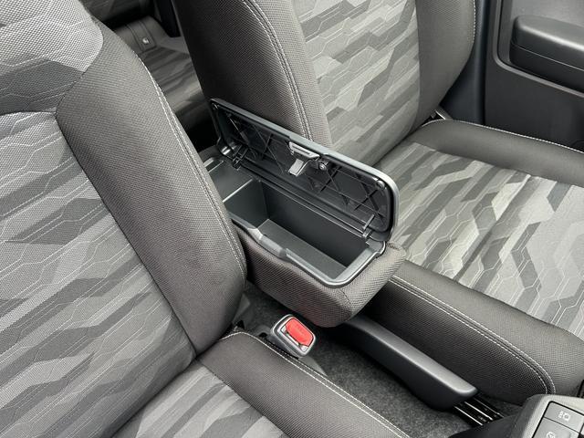 タフトGターボ ダーククロムベンチャー保証 新車保証・まごころ保証 1年間・走行距離無制限付き・9インチディスプレイオーディオ装備・バックカメラ装備・LEDヘッドライト装備(東京都)の中古車