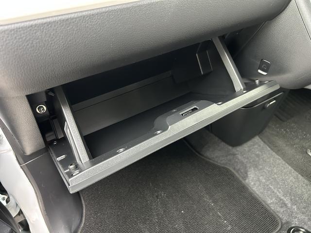 ムーヴキャンバスストライプスG 9インチディスプレイオーディオ装備保証 新車保証・まごころ保証 1年間・走行距離無制限付き・9インチディスプレイオーディオ装備・バックカメラ装備・LEDヘッドライト装備(東京都)の中古車