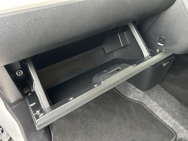 ムーヴキャンバスストライプスＧ　９インチディスプレイオーディオ装備保証　新車保証・まごころ保証　１年間・走行距離無制限付き・９インチディスプレイオーディオ装備・ＬＥＤヘッドライト装備・ＬＥＤフォグ装備・シートヒーター（東京都）の中古車