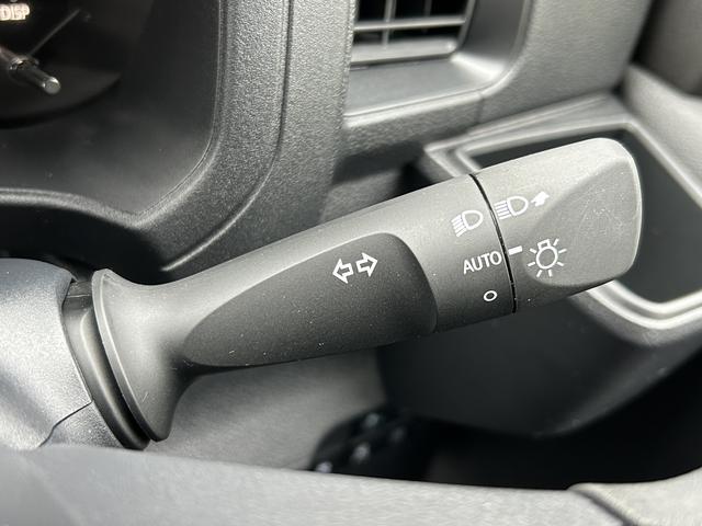 ハイゼットカーゴＤＸ保証　新車保証・まごころ保証　１年間・走行距離無制限付き・オーディオレス車・両ドアスライド・スマートアシスト装備・ＥＴＣ装備（東京都）の中古車
