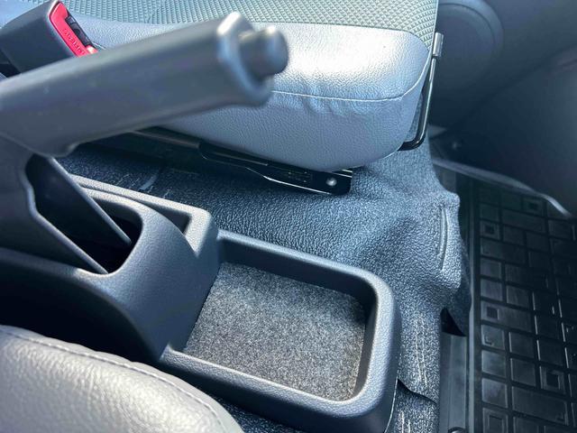 グランマックスカーゴＧＬ保証　新車保証・まごころ保証　　１年間・走行距離無制限付き・オーディオレス車・両ドアスライドドア・スマートアシスト装備（東京都）の中古車