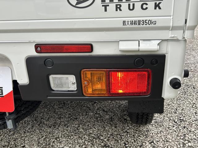 ハイゼットトラックスタンダード　農用スペシャル　ＡＭ／ＦＭラジオ装備保証　新車保証・まごころ保証　１年間・走行距離無制限付き・ＡＭ／ＦＭラジオ装備・スマートアシスト装備・農用スペシャル４ＷＤ（東京都）の中古車