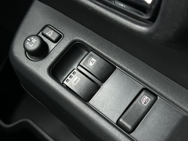 ハイゼットカーゴＲＳ　スローパー　７インチナビ・バックカメラ・ドラレコ・装備保証　新車保証・まごころ保証　１年間・走行距離無制限付き・７インチナビ・バックカメラ・ドラレコ装備（東京都）の中古車