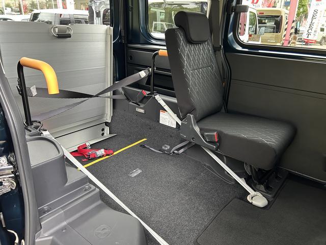 ハイゼットカーゴＲＳ　スローパー　７インチナビ・バックカメラ・ドラレコ・装備保証　新車保証・まごころ保証　１年間・走行距離無制限付き・７インチナビ・バックカメラ・ドラレコ装備（東京都）の中古車