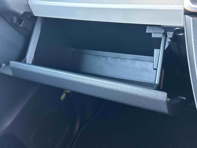 タントＸ　９インチディスプレイオーディオ装備保証　新車保証・まごころ保証　１年間・走行距離無制限付き・９インチディスプレイオーディオ装備・ＬＥＤヘッドライト装備・シートヒーター装備（東京都）の中古車