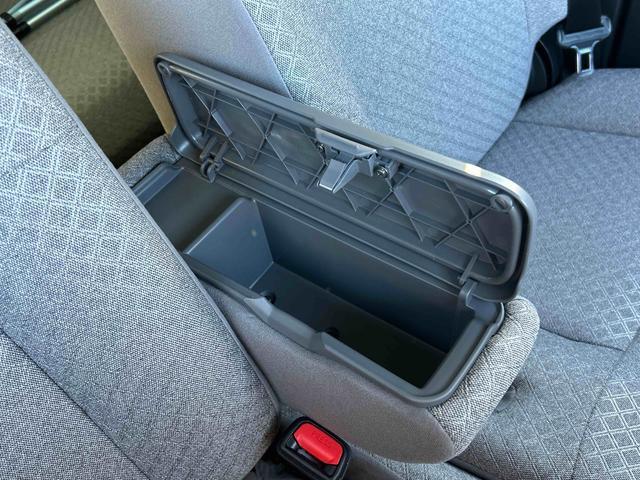 タントＸ　９インチディスプレイオーディオ装備保証　新車保証・まごころ保証　１年間・走行距離無制限付き・９インチディスプレイオーディオ装備・ＬＥＤヘッドライト装備・シートヒーター装備（東京都）の中古車