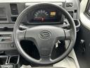 まごころ保証　１年間・走行距離無制限付き　４ＷＤ　５速マニュアル車　マニュアルエアコン　パワーステアリング　１２ｖアクセサリーソケット（東京都）の中古車