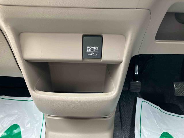 Ｎ−ＢＯＸＧＣＤデッキ／オートエアコン／運転席上下アジャスター／電動格納ミラー／カーペットマット／バイザー／左右手動スライドドア／キーフリーシステム／センタアームレスト／ホイールカバー（千葉県）の中古車