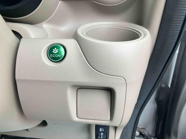 Ｎ−ＢＯＸＧＣＤデッキ／オートエアコン／運転席上下アジャスター／電動格納ミラー／カーペットマット／バイザー／左右手動スライドドア／キーフリーシステム／センタアームレスト／ホイールカバー（千葉県）の中古車