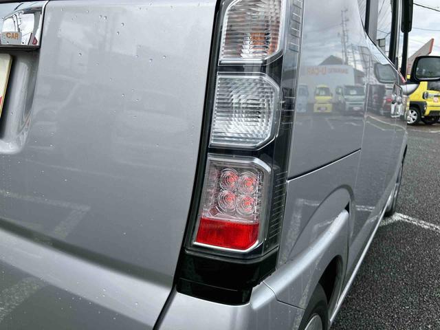 Ｎ−ＢＯＸＧＣＤデッキ／オートエアコン／運転席上下アジャスター／電動格納ミラー／カーペットマット／バイザー／左右手動スライドドア／キーフリーシステム／センタアームレスト／ホイールカバー（千葉県）の中古車
