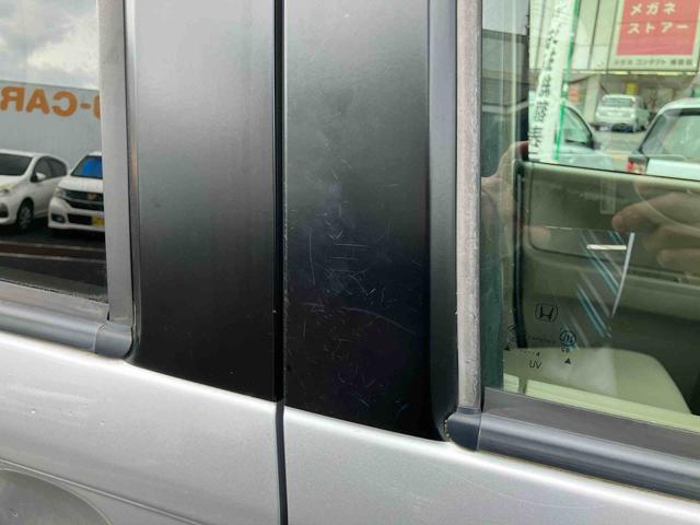 Ｎ−ＢＯＸＧＣＤデッキ／オートエアコン／運転席上下アジャスター／電動格納ミラー／カーペットマット／バイザー／左右手動スライドドア／キーフリーシステム／センタアームレスト／ホイールカバー（千葉県）の中古車