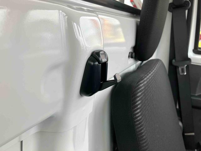 ハイゼットトラックEXTキーフリーシステム/プッシュスタート/電動格納ミラー/LEDフォグランプ/テールゲートチェーン/パワーウインドウ/LED作業灯/エアコン/パワーステアリング//オートライト/スマートアシスト(千葉県)の中古車