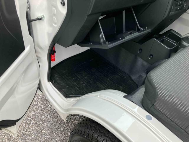 ハイゼットトラックEXTキーフリーシステム/プッシュスタート/電動格納ミラー/LEDフォグランプ/テールゲートチェーン/パワーウインドウ/LED作業灯/エアコン/パワーステアリング//オートライト/スマートアシスト(千葉県)の中古車