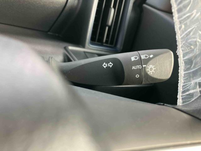 タントＬキーフリーシステム／ラバーマット／パワーウインドウ／プッシュスターター／オートエアコン／バックカメラ／ステアリングスイッチ／ＬＥＤヘッドライト／オートライト（千葉県）の中古車