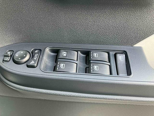 タントＬキーフリーシステム／ラバーマット／パワーウインドウ／プッシュスターター／オートエアコン／バックカメラ／ステアリングスイッチ／ＬＥＤヘッドライト／オートライト（千葉県）の中古車