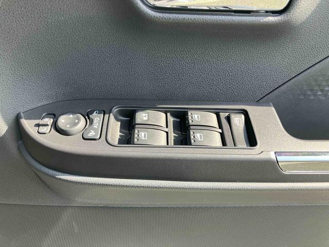 タントカスタムＲＳオートエアコン／電動パーキングブレーキ／運転席上下アジャスター／バックカメラ／キーフリーシステム／左右タイマー機能付きパワースライドドア／シートヒーター／ＬＥＤヘッドライトアルミホイール（千葉県）の中古車