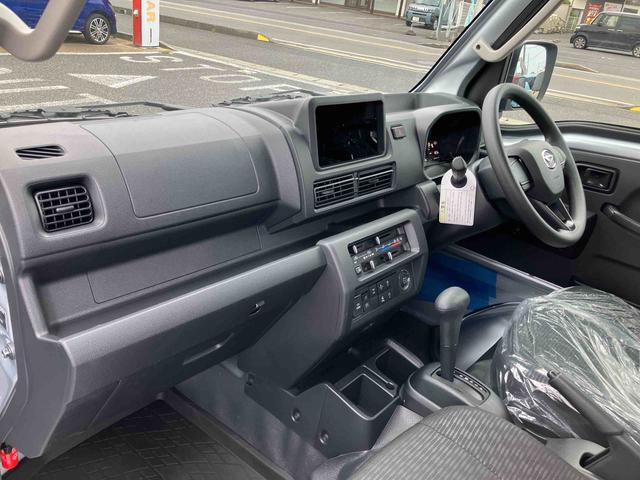 ハイゼットトラックジャンボエクストラ４ＷＤ／ＣＶＴ／キーレスエントリー／パワーウインドウ／エアコン／パワーステ／ＬＥＤヘッドライト／ＬＥＤフォグランプ／ＬＥＤ作業灯／スモークガラス／テールゲートチェーン／エアバッグ／スマートアシスト（千葉県）の中古車