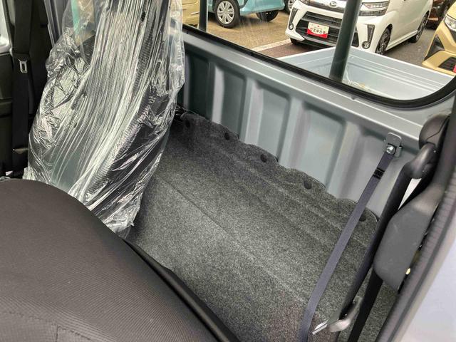 ハイゼットトラックジャンボエクストラ４ＷＤ／ＣＶＴ／キーレスエントリー／パワーウインドウ／エアコン／パワーステ／ＬＥＤヘッドライト／ＬＥＤフォグランプ／ＬＥＤ作業灯／スモークガラス／テールゲートチェーン／エアバッグ／スマートアシスト（千葉県）の中古車