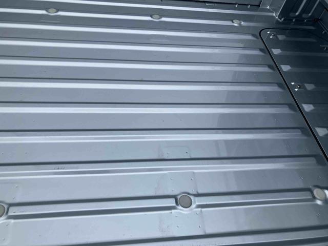 ハイゼットトラックジャンボエクストラ４ＷＤ／ＣＶＴ／キーレスエントリー／パワーウインドウ／エアコン／パワーステ／ＬＥＤヘッドライト／ＬＥＤフォグランプ／ＬＥＤ作業灯／スモークガラス／テールゲートチェーン／エアバッグ／スマートアシスト（千葉県）の中古車