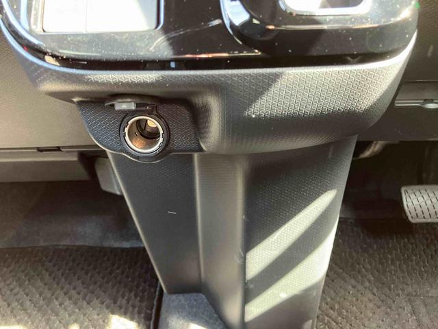 タントカスタムＲＳオートエアコン／電動パーキングブレーキ／運転席上下アジャスター／バックカメラ／キーフリーシステム／左右タイマー機能付きパワースライドドア／アルミホイール／シートヒーター／ＬＥＤヘッドライト（千葉県）の中古車