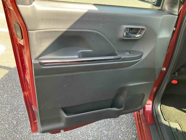 タントカスタムＲＳオートエアコン／電動パーキングブレーキ／運転席上下アジャスター／バックカメラ／キーフリーシステム／左右タイマー機能付きパワースライドドア／アルミホイール／シートヒーター／ＬＥＤヘッドライト（千葉県）の中古車