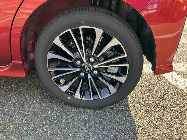 タントカスタムＲＳオートエアコン／電動パーキングブレーキ／運転席上下アジャスター／バックカメラ／キーフリーシステム／左右タイマー機能付きパワースライドドア／アルミホイール／シートヒーター／ＬＥＤヘッドライト（千葉県）の中古車