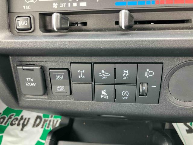 ハイゼットトラックスタンダード　農用スペシャル４ＷＤ／デフロック／ＣＶＴミッション／エアコン／パワーステアリング／エアバッグ／ＬＥＤ作業灯／３方向開き／ラバーマット／オートライト／アイドリングストップ／コーナーセンサー／ＡＭ／ＦＭラジオ（千葉県）の中古車