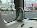 ＣＤデッキ／オートエアコン／運転席上下アジャスター／電動格納ミラー／カーペットマット／バイザー／左右手動スライドドア／キーフリーシステム／センタアームレスト／ホイールカバー（千葉県）の中古車