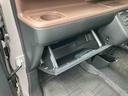 オートエアコン／電動パーキングブレーキ／運転席上下アジャスター／左右タイマー機能付きパワースライドドア／キーフリーシステム／運転席シートヒーター／ＬＥＤヘッドライト／オートエアコン／ラバーマット（千葉県）の中古車