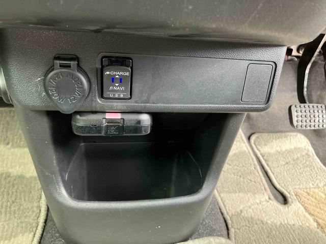 ブーンスタイル　ホワイトリミテッド　ＳＡIII純正７インチメモリーナビ　ドラレコ　ＥＴＣ　衝突回避支援ブレーキ　全周囲カメラ電動格納ミラー　オートエアコン　プッシュボタンスタート　キーフリー　コーナーセンサー　プラズマクラスター（千葉県）の中古車