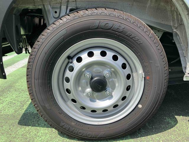 ハイゼットカーゴＤＸ２ＷＤ　ＣＶＴ　スピーカー一体型ＡＭＦＭラジオ　キーレスリモコンキー　オートライト　コーナーセンサー　衝突回避支援ブレーキ　誤発進抑制装置　アイドリングストップ（千葉県）の中古車