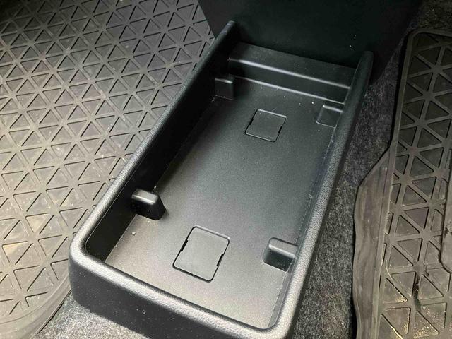 ミライースＬ　ＳＡIIIスマアシＩＩＩ／マルチリフレクターハロゲンヘッドランプ／オートライト／コーナーセンサー／マニュアルエアコン／可倒式ドアミラー／キーレスエントリー／１３インチフルホイールキャップ（千葉県）の中古車