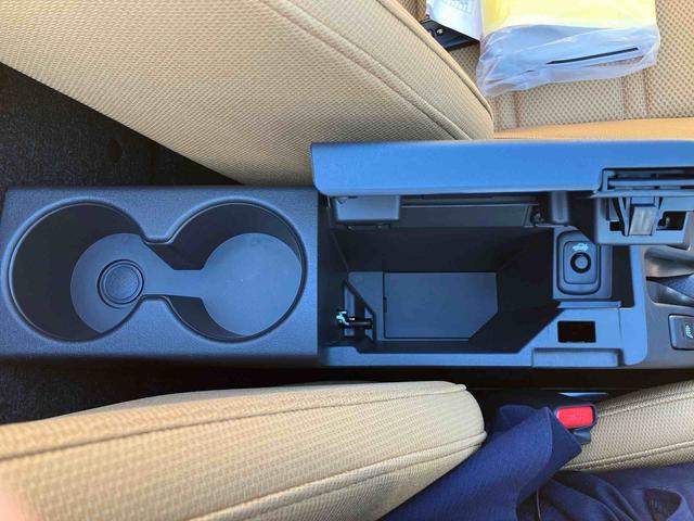 コペンローブ電動開閉式ルーフ LEDヘッドライト ハロゲンフォグランプ キーフリーシステム シートヒーター オートエアコン 16インチアルミホイール(千葉県)の中古車