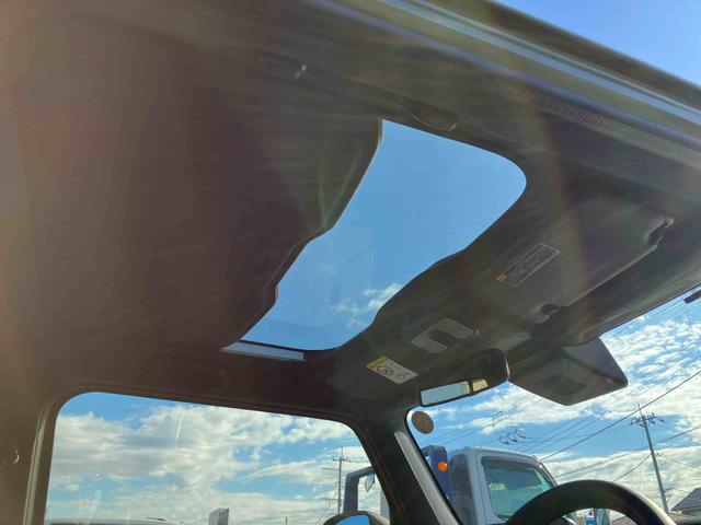 タフトＸ次世代スマアシ／マニュアルレベリング機能付フルＬＥＤヘッドランプ／オートライト／シートヒーター／キーフリーシステム／コーナーセンサー／電動パーキングブレーキ／オートブレーキホールド機能／バックカメラ（千葉県）の中古車