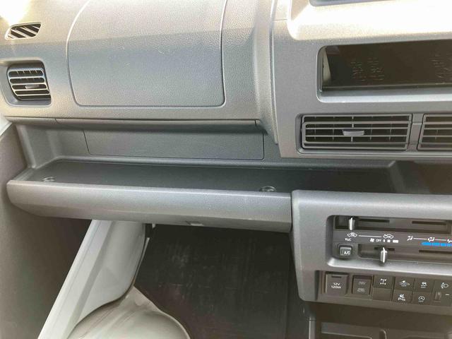 ハイゼットトラックスタンダード　農用スペシャルスーパーデフロック　４ＷＤ　荷台作業灯　スピーカー一体型ラジオチューナー　マニュアルレベリング機能付ハロゲンヘッドライト　ショッピングフック　助手席シートバックポケット（千葉県）の中古車