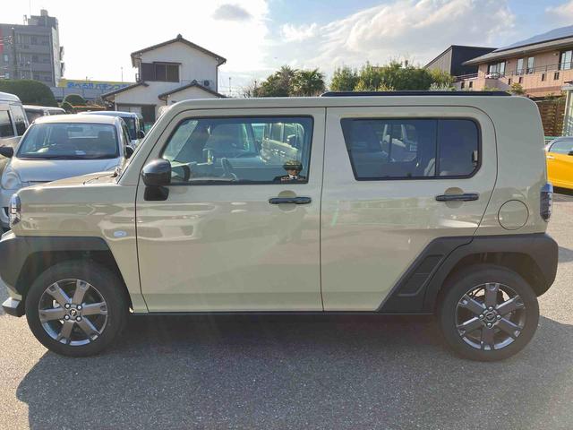 タフトG クロムベンチャー前後専用ガーニッシュ ガラスルーフ ルーフレール 15インチアルミ LEDヘッドライト&フォグランプ バックカメラ シートヒーター 電動駐車ブレーキ コーナーセンサー 衝突被害軽減ブレーキ(千葉県)の中古車