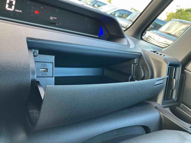 タントカスタムＲＳ両側パワースライドドア／ＬＥＤヘッドランプ／ＬＥＤフォグランプ／運転席・助手席シートヒーター／スマートアシスト／バックモニター／電動パーキングブレーキ／オートブレーキホールド機能／キーフリーシステム（千葉県）の中古車