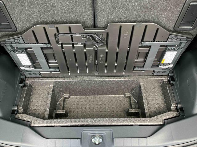 タントカスタムＲＳリミテッド両側パワースライドドア／ＬＥＤヘッドランプ／電動パーキングブレーキ／オートブレーキホールド機能／運転席・助手席シートヒーター／アダプティブクルーズコントロール／バックカメラ／コーナーセンサー（千葉県）の中古車