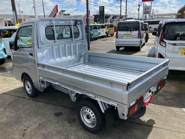 ハイゼットトラックスタンダード　農用スペシャルＣＶＴ　電子制御式４ＷＤ　荷台ＬＥＤライト　リヤ４枚リーフスプリング　スーパーデフロック　衝突被害軽減ブレーキ　コーナーセンサー　スピーカー一体型ＡＭ／ＦＭラジオ　エアコン　パワステ（千葉県）の中古車