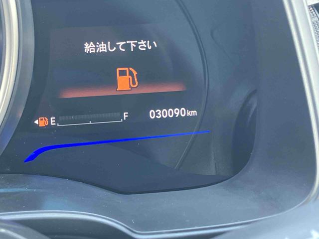 フィットハイブリッドＦパッケージカーナビ　プッシュボタンスタート　横滑り防止機能（千葉県）の中古車
