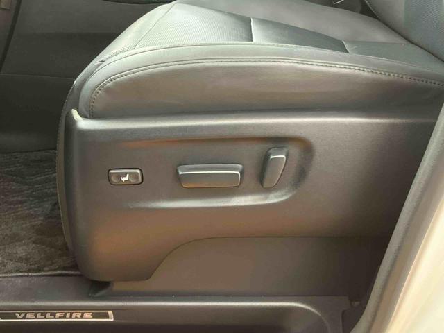 ヴェルファイア２．５Ｚ　Ｇエディションモデリスタエアロ　ムーンルーフ　１０型ナビ／ＤＴＶ／ＤＩＳＣ／バックカメラ／フリップダウンモニター　ＥＴＣ　両側パワースライドドア／パワーバックドア　アダプティブクルーズコントロール（千葉県）の中古車
