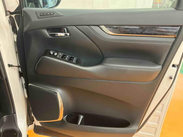 ヴェルファイア２．５Ｚ　Ｇエディションモデリスタエアロ　ムーンルーフ　１０型ナビ／ＤＴＶ／ＤＩＳＣ／バックカメラ／フリップダウンモニター　ＥＴＣ　両側パワースライドドア／パワーバックドア　アダプティブクルーズコントロール（千葉県）の中古車