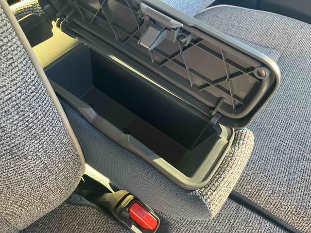 ムーヴキャンバスストライプスＧＬＥＤヘッドライト／両側電動スライドドア／コーナーセンサー／アイドリングストップ／衝突回避支援システム／横滑り防止装置／オートライト／オートエアコン／キーフリー／電動格納ミラー／電動パーキングブレーキ（千葉県）の中古車