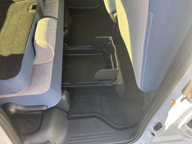 ムーヴキャンバスストライプスＧＬＥＤヘッドライト／両側電動スライドドア／コーナーセンサー／アイドリングストップ／衝突回避支援システム／横滑り防止装置／オートライト／オートエアコン／キーフリー／電動格納ミラー／電動パーキングブレーキ（千葉県）の中古車