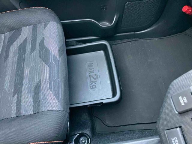 タフトＧルーフレール　オートエアコン　ＬＥＤヘッドライト　スマアシ　シートヒーター　コーナーセンサー（千葉県）の中古車