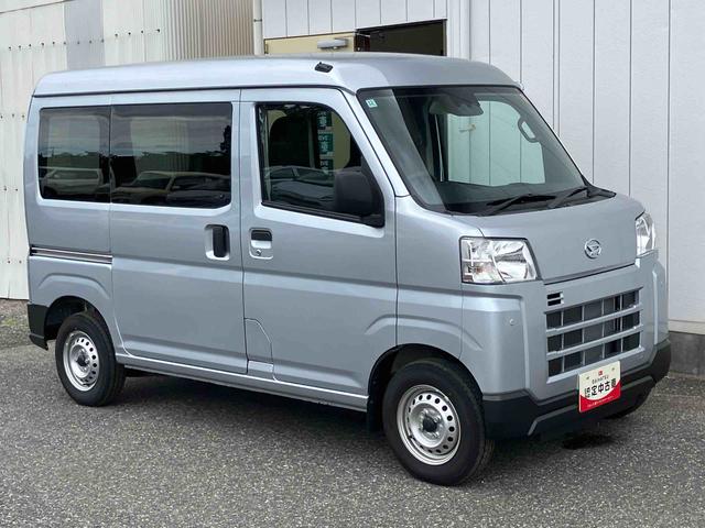 ハイゼットカーゴＤＸ２ＷＤ　ＣＶＴ　スピーカー一体型ＡＭＦＭラジオ　キーレスリモコンキー　オートライト　コーナーセンサー　衝突回避支援ブレーキ　誤発進抑制装置　アイドリングストップ（千葉県）の中古車
