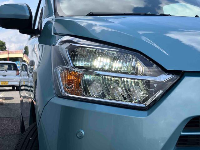 ミライースX SAIIIキーレス 電動ドアミラー LEDヘッドライト マニュアルエアコン コーナーセンサー 横滑り防止機能 後席ヘッドレスト(千葉県)の中古車
